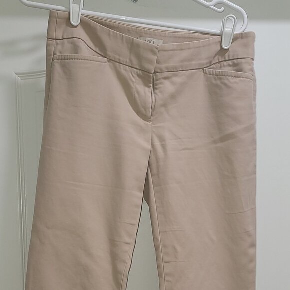 ANN TAYLOR LOFT MARISA TAPERED KHAKI COLOR CAPRI PANTS - SIZE 2 - Picture 1 of 17